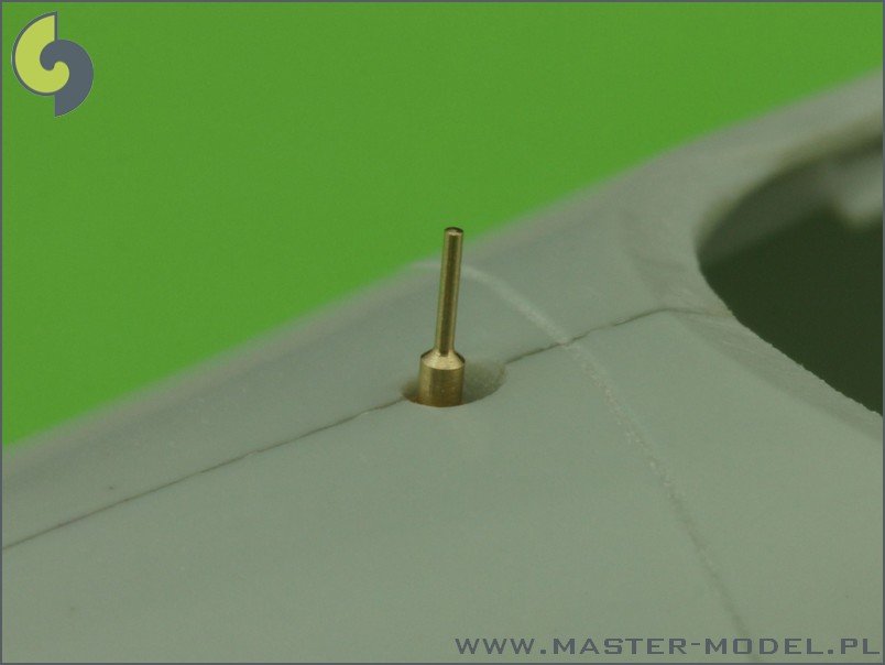 Master AM-32-041 He-162 Salamander - armament and detail set (MG 151 barrel tips, nose gear indicator and Pitot Tube) 1/32 – Bild 3