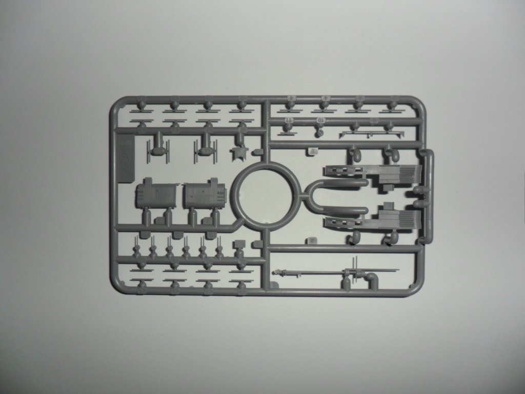 ICM S017 Markgraf (full hull &amp;amp; waterline), WWI German Battleship 1/700 – zdjęcie 5