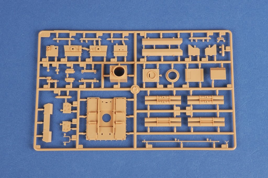 Hobby Boss 82488 WZ550 w/ AFT-9 AT Missile Launcher 1/35 – image 6