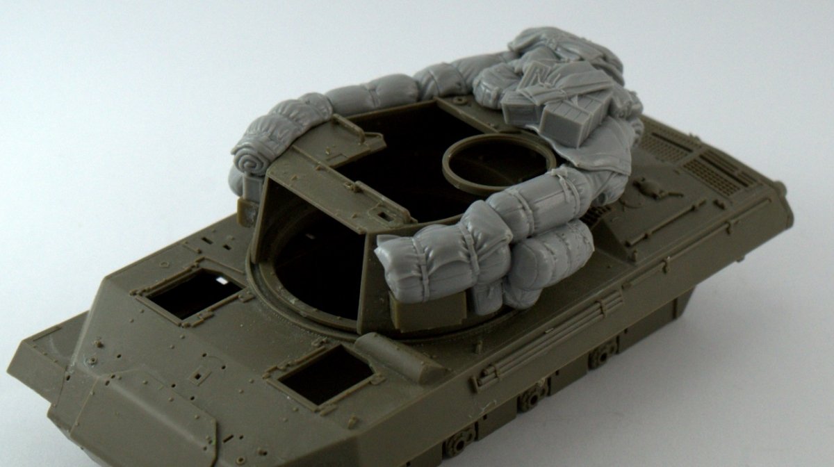Panzer Art RE35-572 Stowage set for M18 “Hellcat” 1/35 – image 5