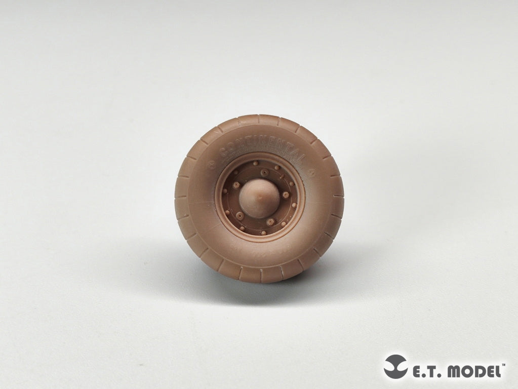 ET Model P35-139 WWII German Kübelwagen Type82 Sagged wheels Balloon tire For TAMIYA Kit 1/35 – image 9