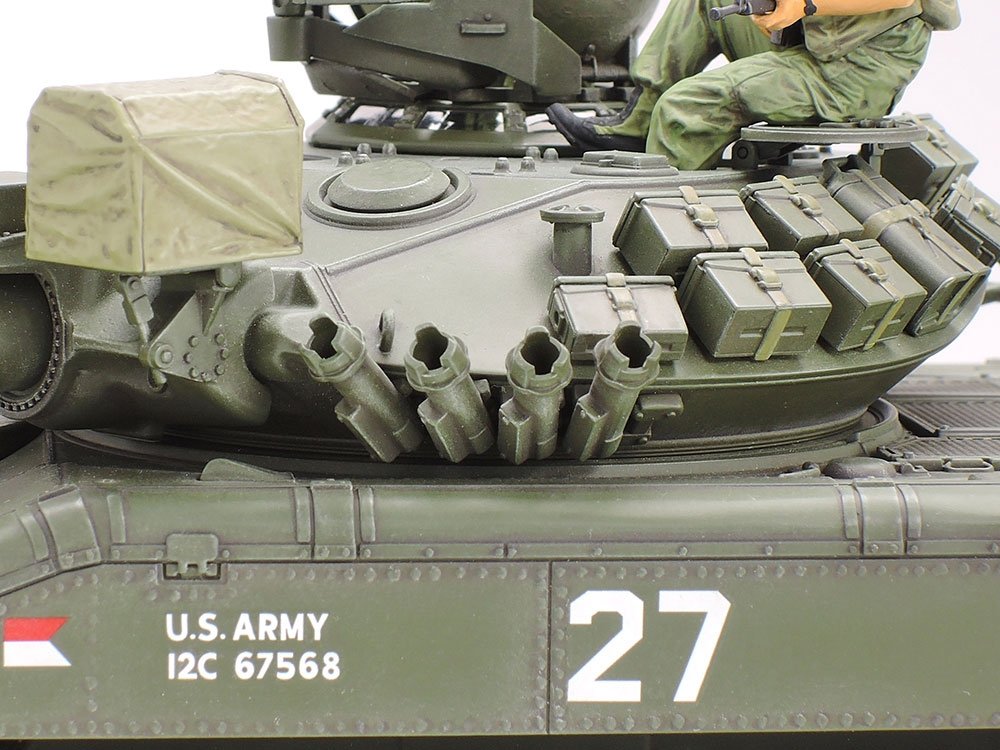 Tamiya 35365 U.S. Airborne Tank M551 Sheridan (Vietnam War) 1/35 – Bild 9