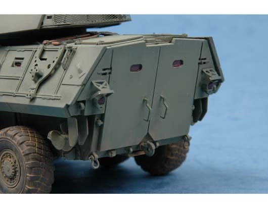Trumpeter 01521 LAV-A2 8x8 wheeled armoured vehicle 1/35 – zdjęcie 6