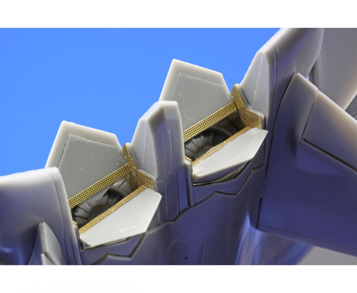Eduard 73379 F-22 S. A. 1/72 FUJIMI – zdjęcie 7