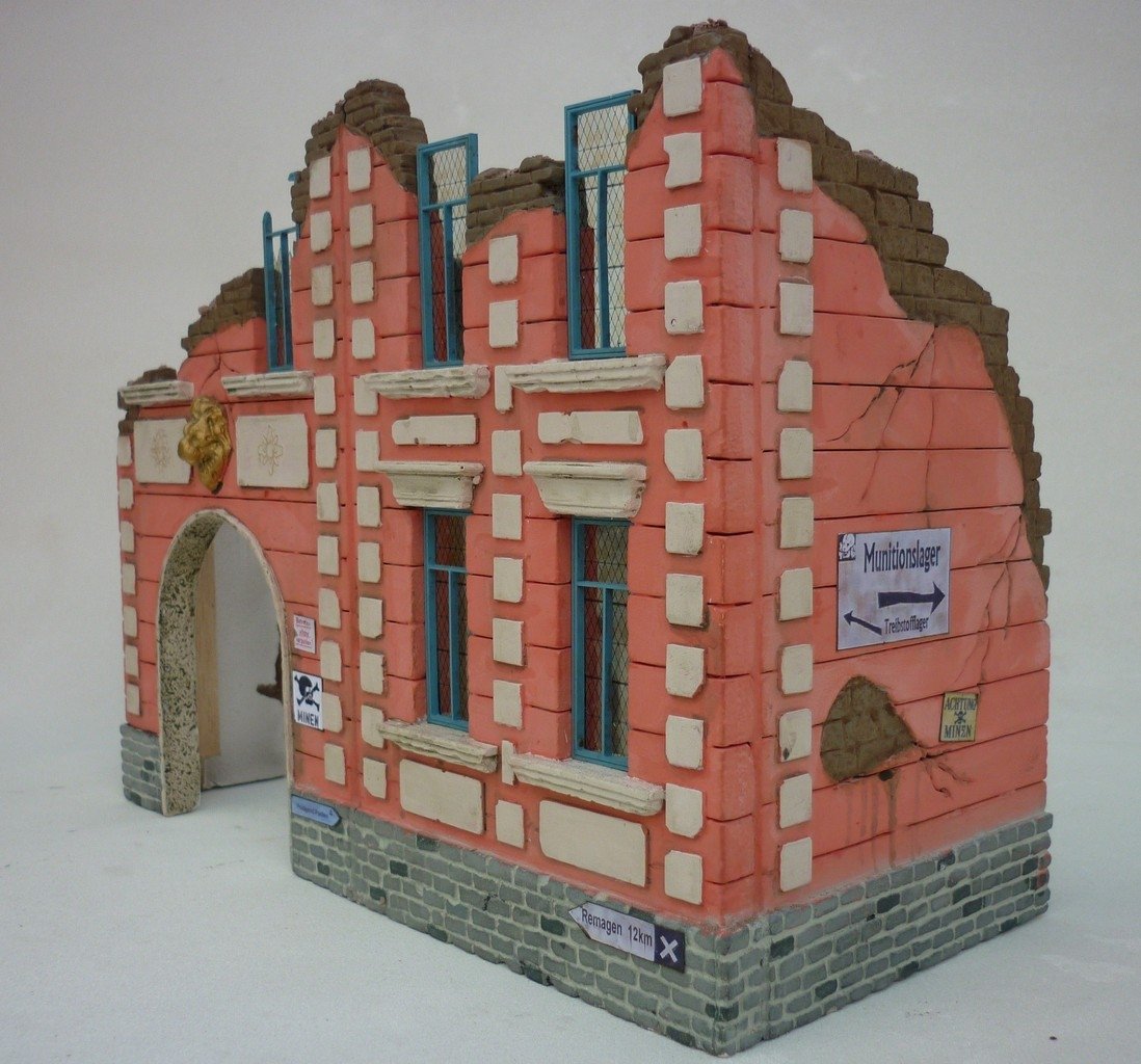 RT-Diorama 35223 Bombed out Houses 1/35 – zdjęcie 6