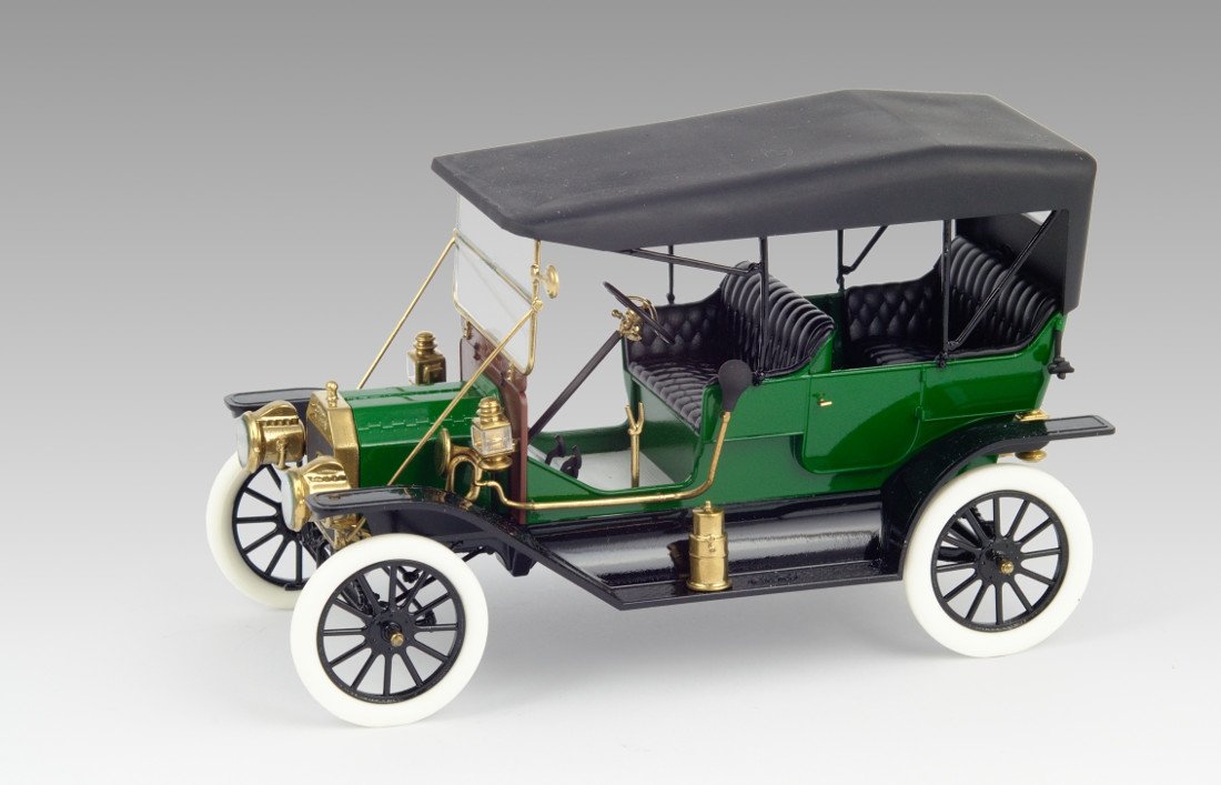 ICM 24002 Model T 1911 Touring, American Passenger Car 1/24 – zdjęcie 3