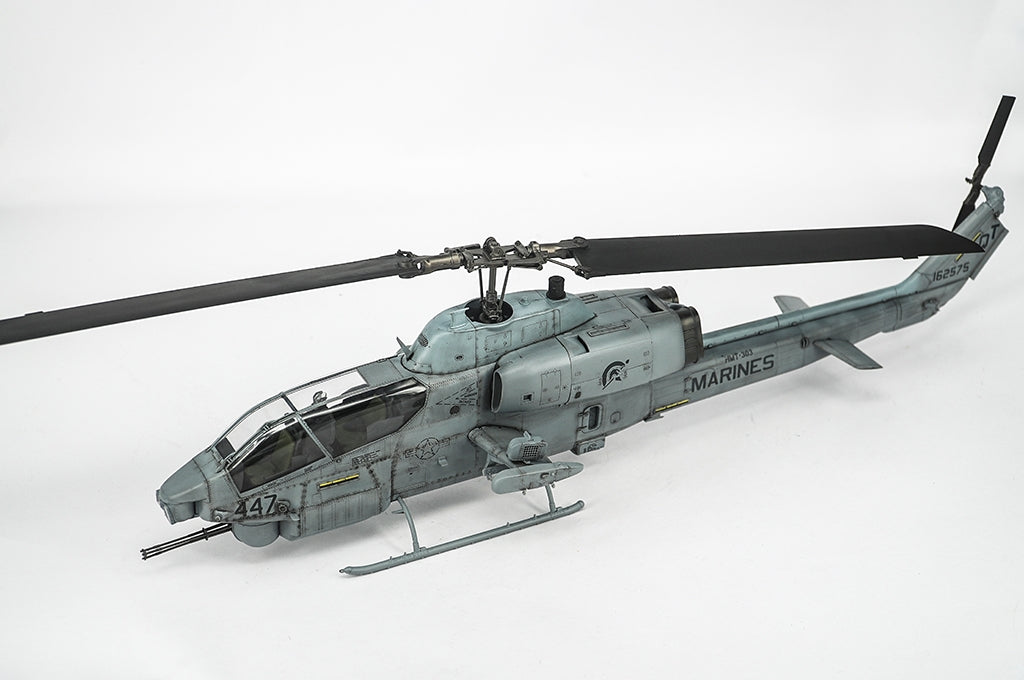 Trumpeter 05116 AH-1W Super Cobra 1/35 – zdjęcie 7
