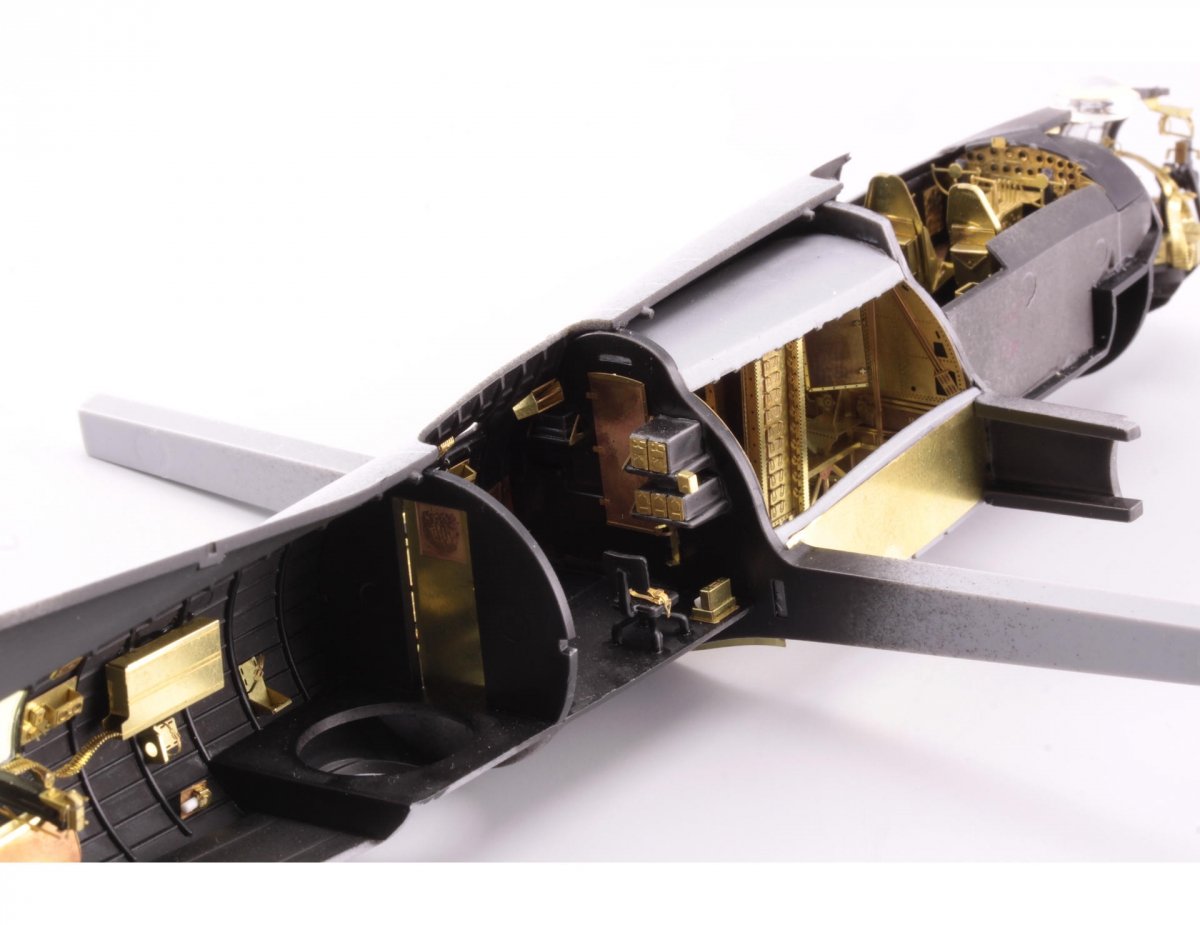 Eduard 73569 B-17G rear interior AIRFIX 1/72 – zdjęcie 5