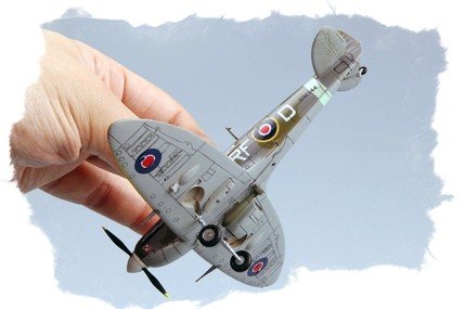 Hobby Boss 80212 Spitfire MK Vb 1/72 – image 6