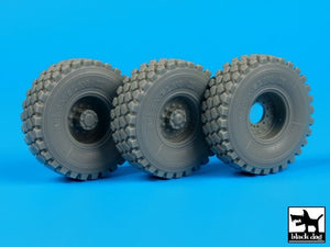 Black Dog T35137 Hemtt wheels 1/35 – image 2