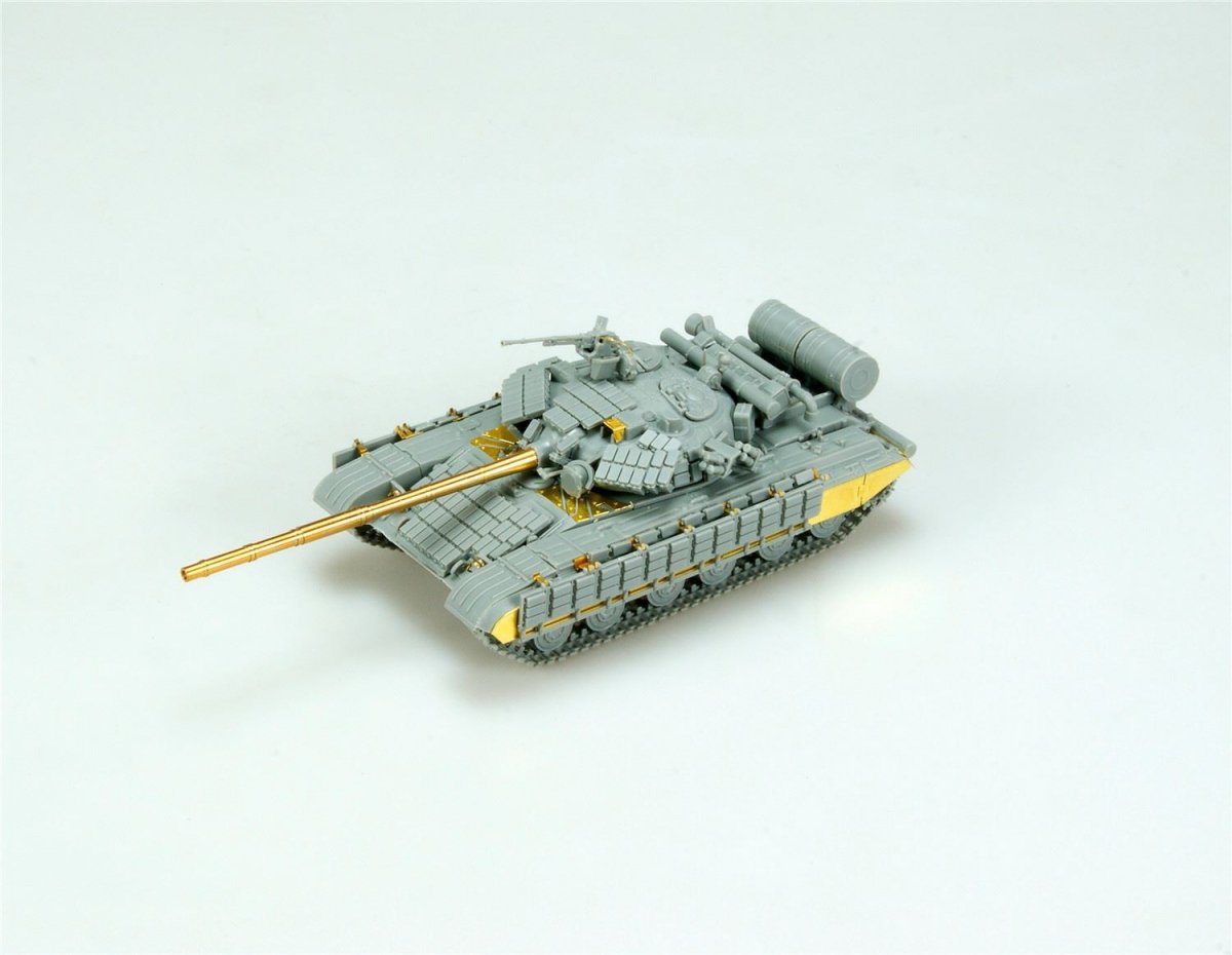 Modelcollect UA72059 T-64AV Main Battle Tank 1/72 – zdjęcie 3