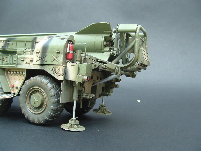 Dragon 3520 SS-1c SCUD B w/MAZ-543 1/35 – image 9