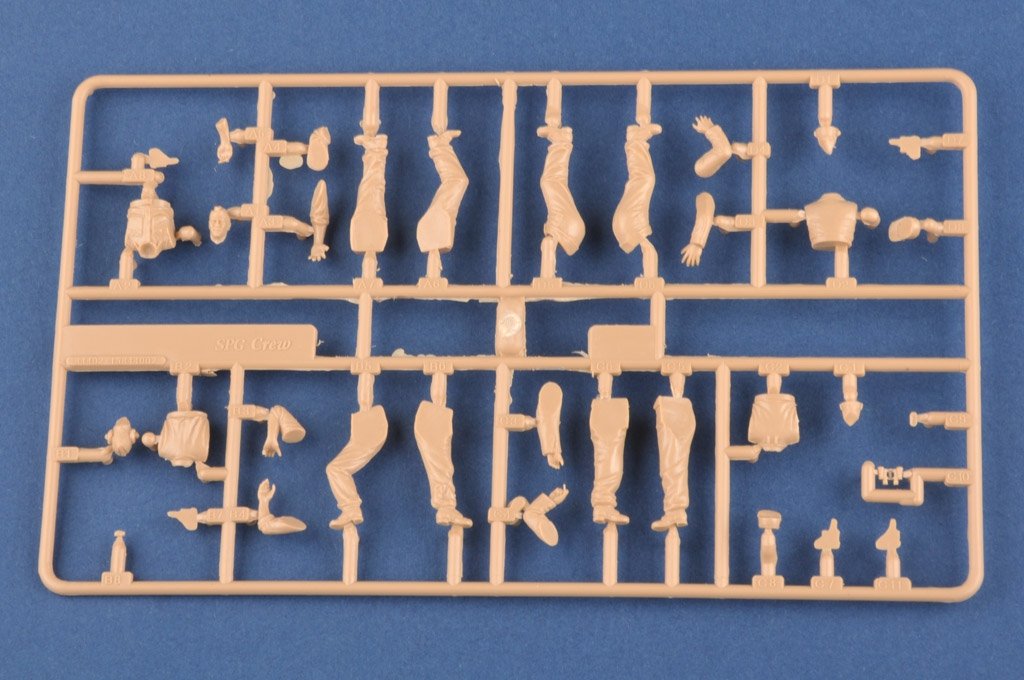 Hobby Boss 84402 German SPG Crew 1/35 – zdjęcie 4