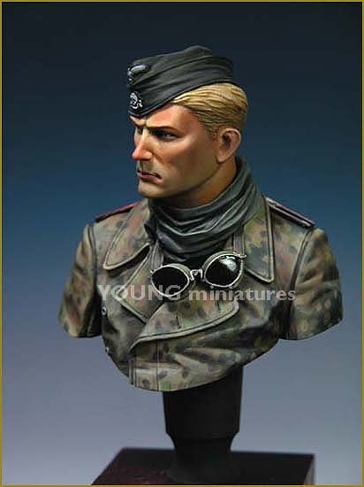 Young Miniatures YM1806 SS Panzer Crew WWII 1/10 – zdjęcie 3