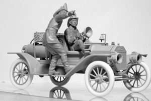 ICM 24006 American Fire Truck Crew (1910s) (2 figures) 1/24 – image 7