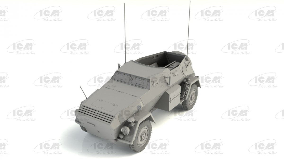 ICM 35110 Sd.Kfz. 247 Ausf.B, German Command Armoured Vehicle 1/35 – zdjęcie 2