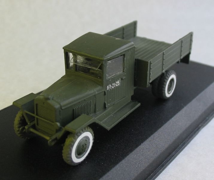 PST 72029 Truck ZiS-5V 1/72 – image 4