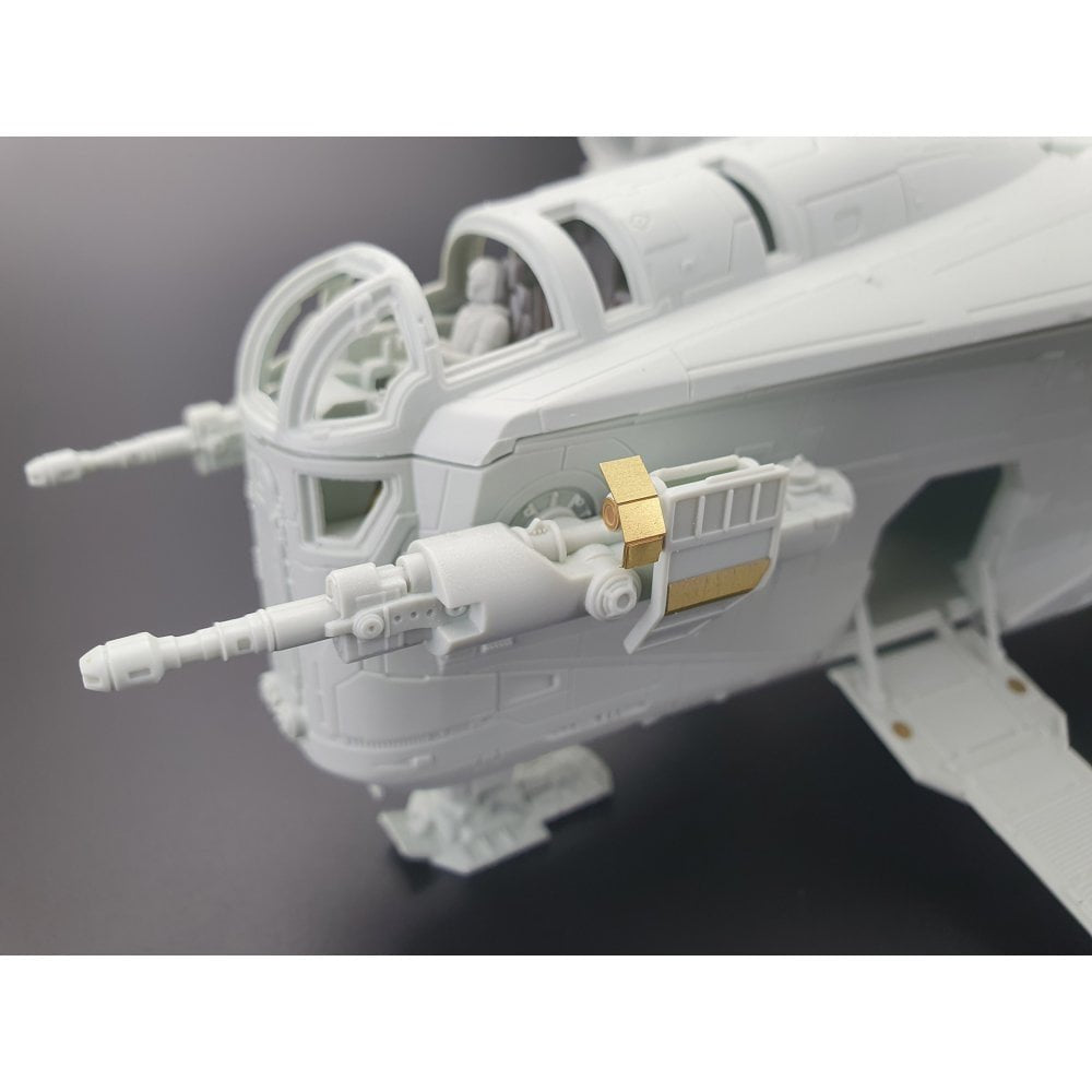 Revell 06788 The Mandalorian: Razor Crest Platinum Edition 1/72 – zdjęcie 7
