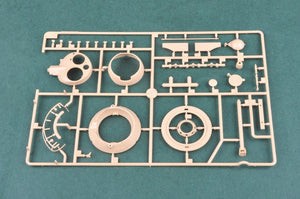 Hobby Boss 82490 French EBR-11 Wheeled Reconnaissance Vehicle 1/35 – zdjęcie 5