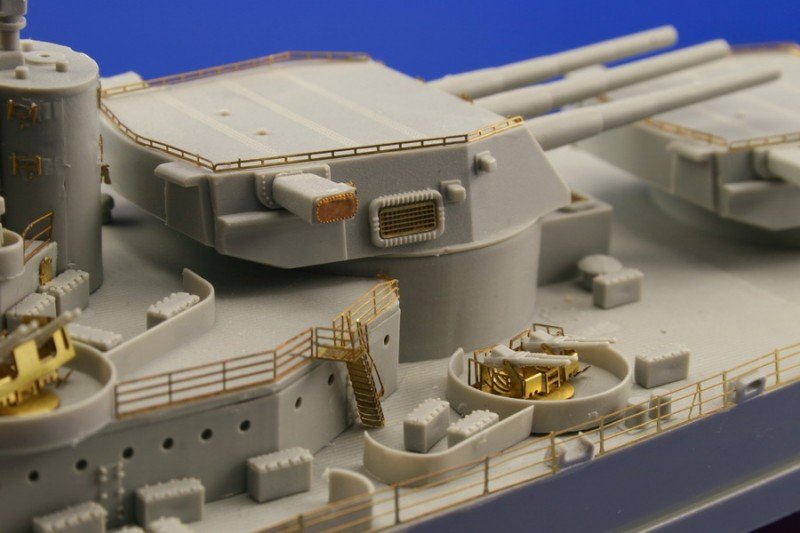 Eduard 53018 USS BB-55 North Carolina 1/350 Trumpeter – zdjęcie 22