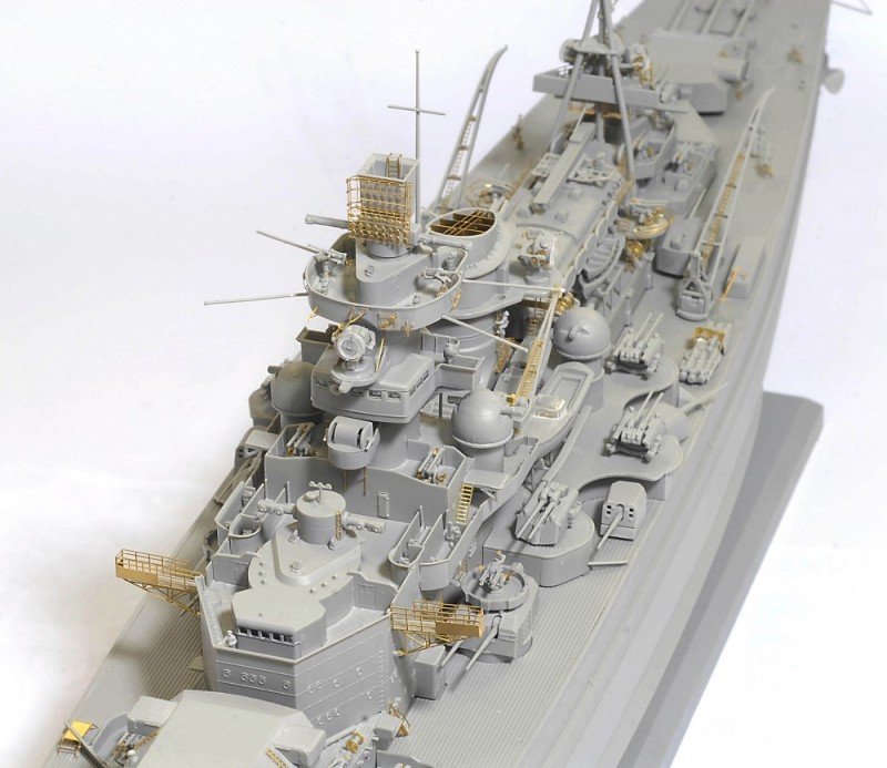 Dragon 1040 German Battleship Scharnhorst 1943 1/350 – image 7