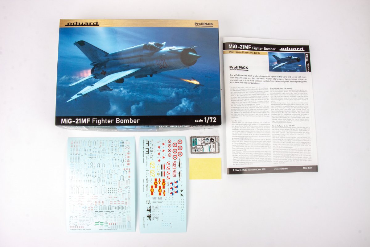 Eduard 70142 MiG-21MF Fighter Bomber 1/72 – zdjęcie 3