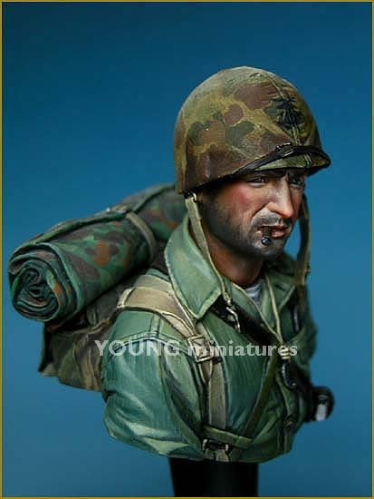 Young Miniatures YM1813 SUSMC IWOJIMA 1945 1/10 – zdjęcie 2
