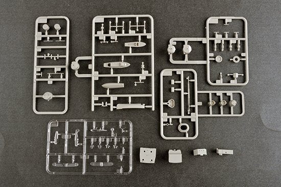 Trumpeter 05349 Italian Heavy Cruiser Gorizia 1/350 – zdjęcie 3