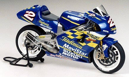 Tamiya 14083 Suzuki RGV Gamma 1/12 – image 3