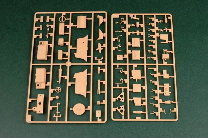 Hobby Boss 85501 152mm ShkH DANA vz.77 1/35 – image 5