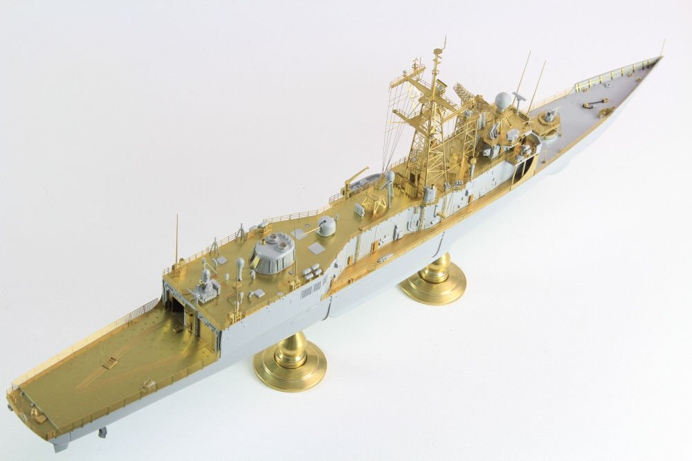 Pontos 38019F1 USS FFG Oliver Hazard Perr Class L.H. Detail Up Set &amp;quot;Advanced&amp;quot; with Kit 1/350 – zdjęcie 3