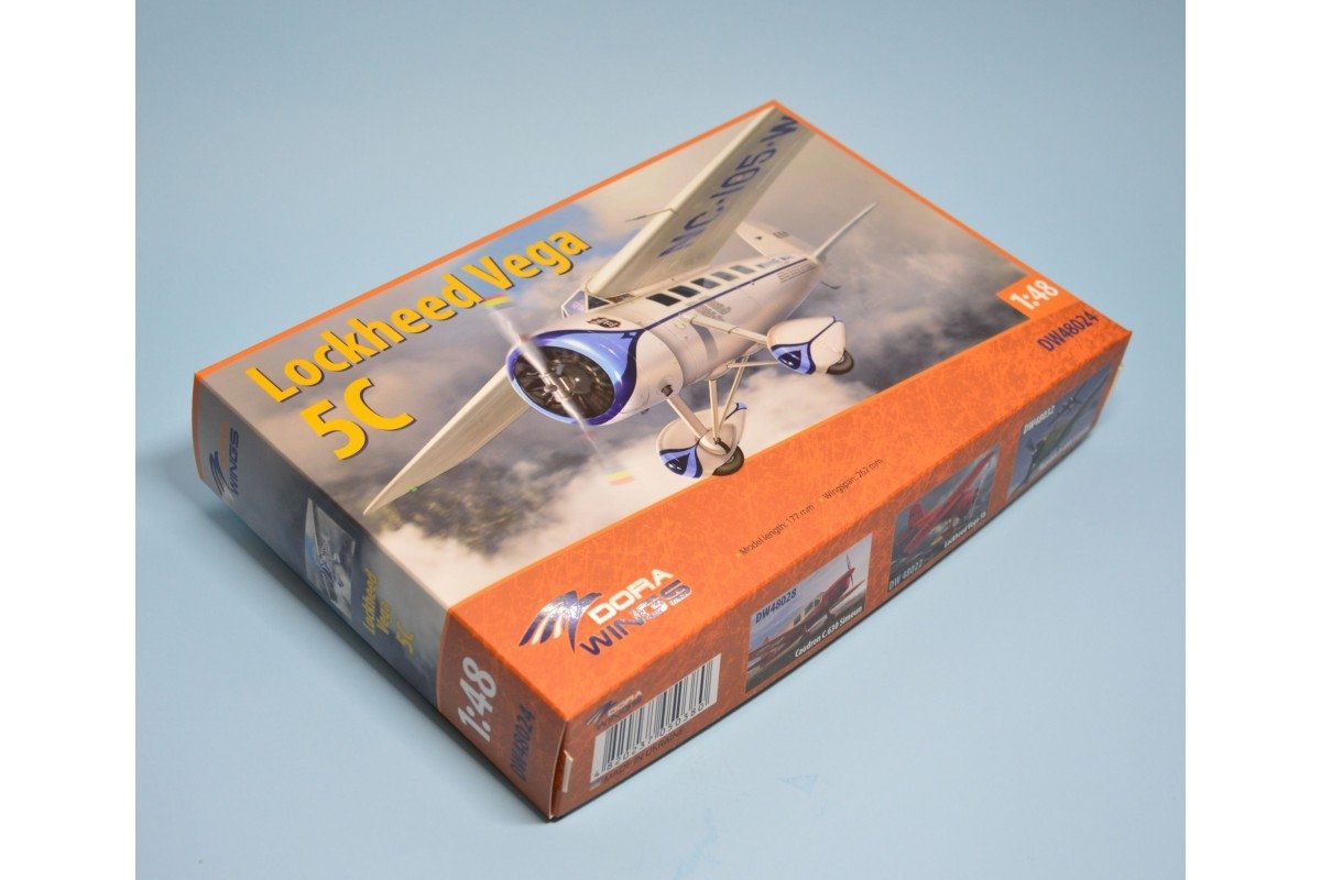 Dora Wings 48024 Lockheed Vega 5C 1/48 – image 2