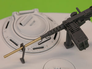 Master GM-35-063 Browning M2HB .50 cal (12.7mm) - machine gun with tank mount - WWII period (early M23 cradle with early ammo rack) 1/35 – image 9