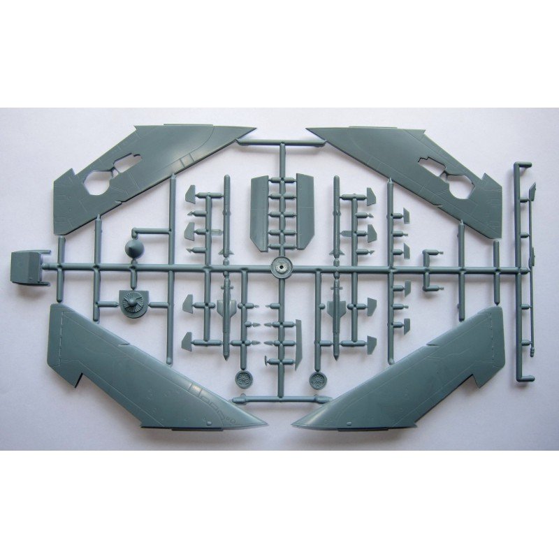 Sword 72082 Lightning F.3 1/72 – immagine 4