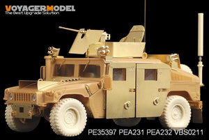 Voyager Model PE35397 Modern USMC HUMVEE M1114 w/CIP/smoke discharge for Bronco 35080 1/35 – image 4