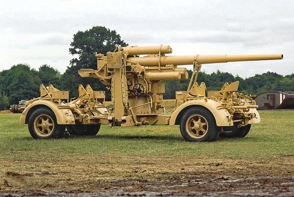 Revell 03174 8,8 cm Flak 36 (Fire Director 40, Sd.Ah. 202 &amp;amp; 52) 1/72 – zdjęcie 3