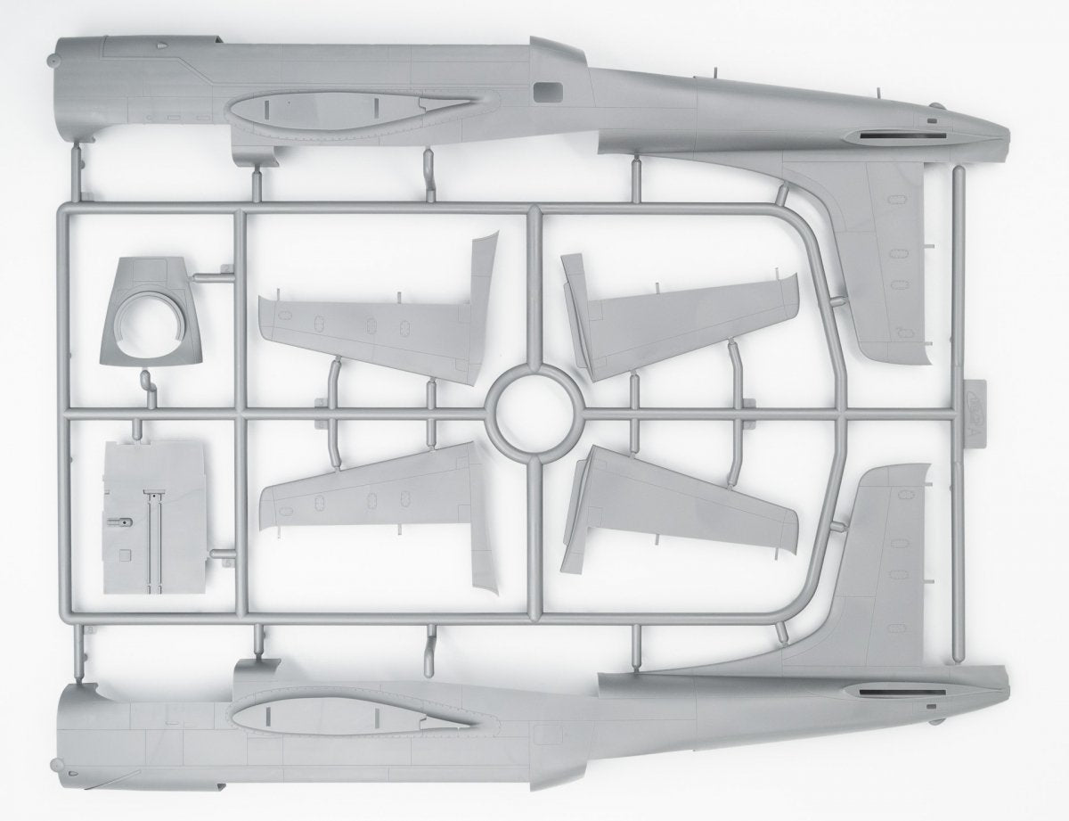 ICM 48283 A-26С-15 Invader, WWII American Bomber 1/48 – zdjęcie 3