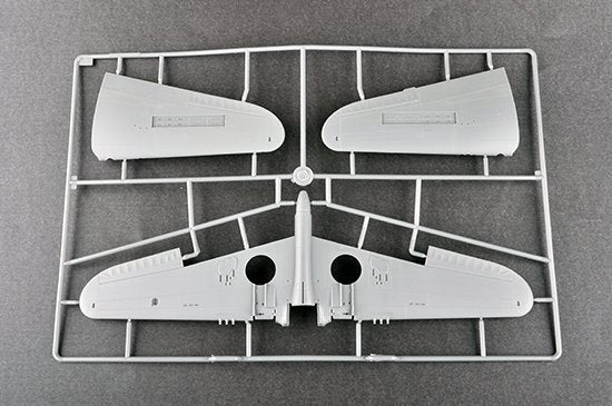 Trumpeter 03227 P-40F War Hawk 1/32 – zdjęcie 4