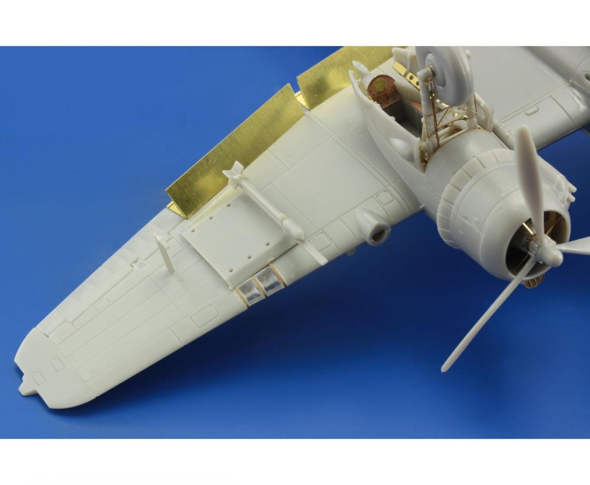 Eduard 73562 Beaufighter TF Mk.10 AIRFIX 1/72 – zdjęcie 11