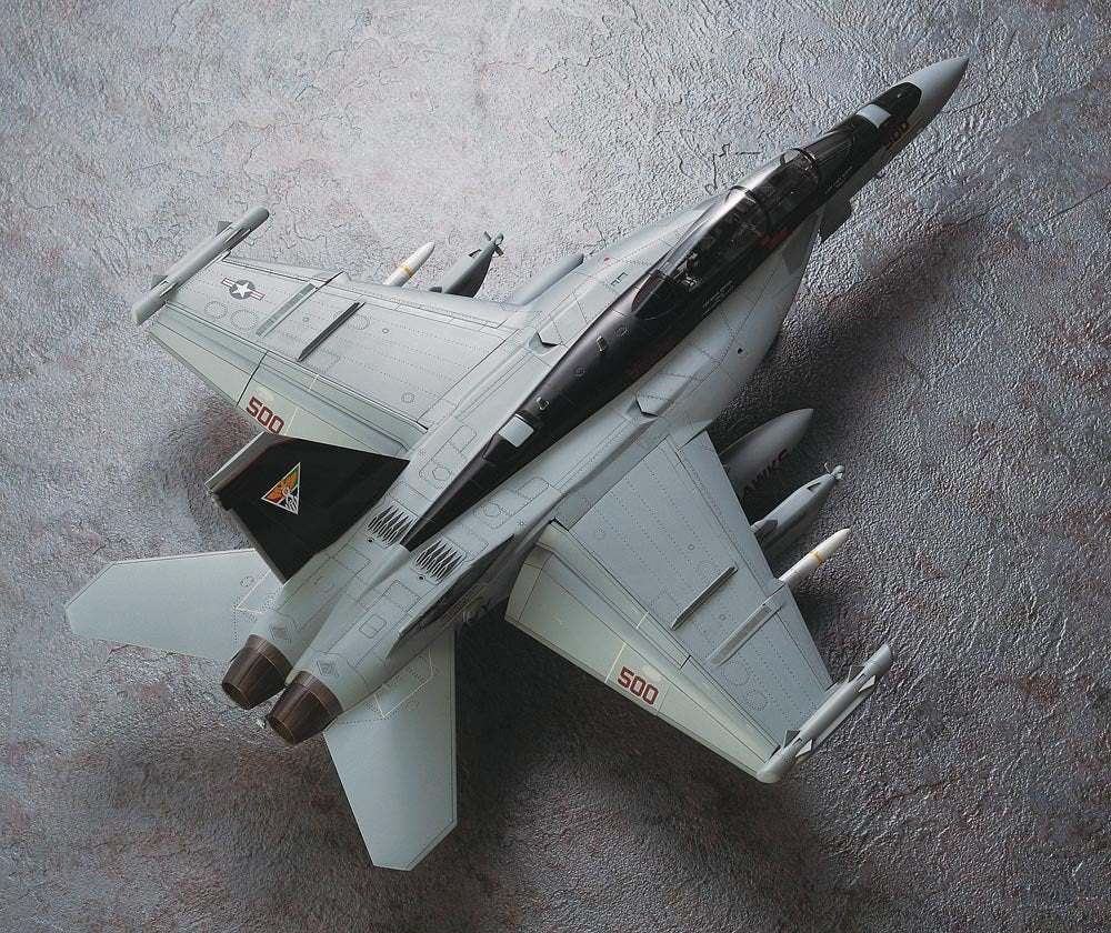 Hasegawa PT52 EA-18G Growler 1/48 – image 8