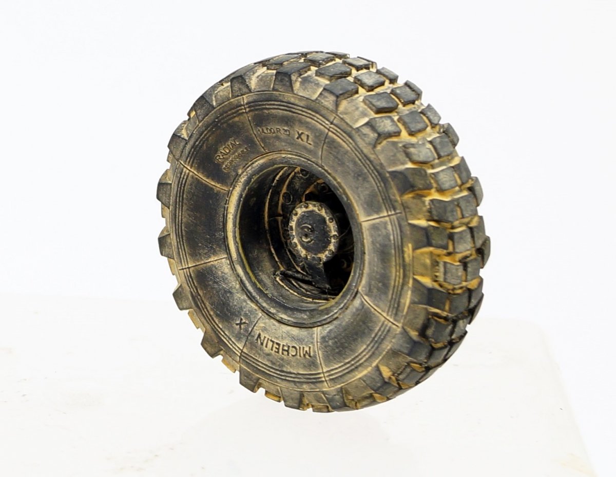 Panzer Art RE35-513 M923 “Big Foot” road wheels (Michelin X Pattern) 1/35 – zdjęcie 2