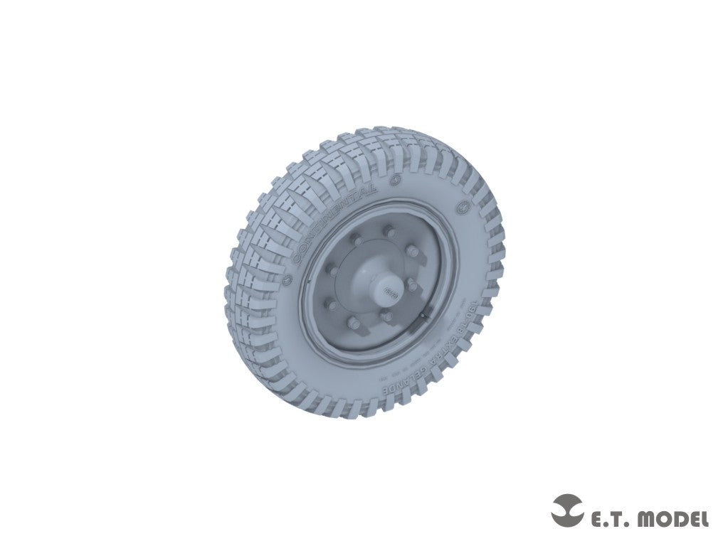 ET Model P35-130 WWII German Sd.kfz.251/Sd.kfz.11 Sagged Front Wheels 1/35 – image 2