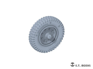 ET Model P35-130 WWII German Sd.kfz.251/Sd.kfz.11 Sagged Front Wheels 1/35 – image 2