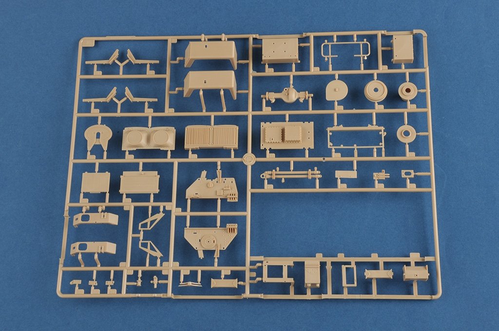 Hobby Boss 85527 Scammell Commander with 62 tonne Crane Fruehauf semi-trailer 1/35 – Bild 12