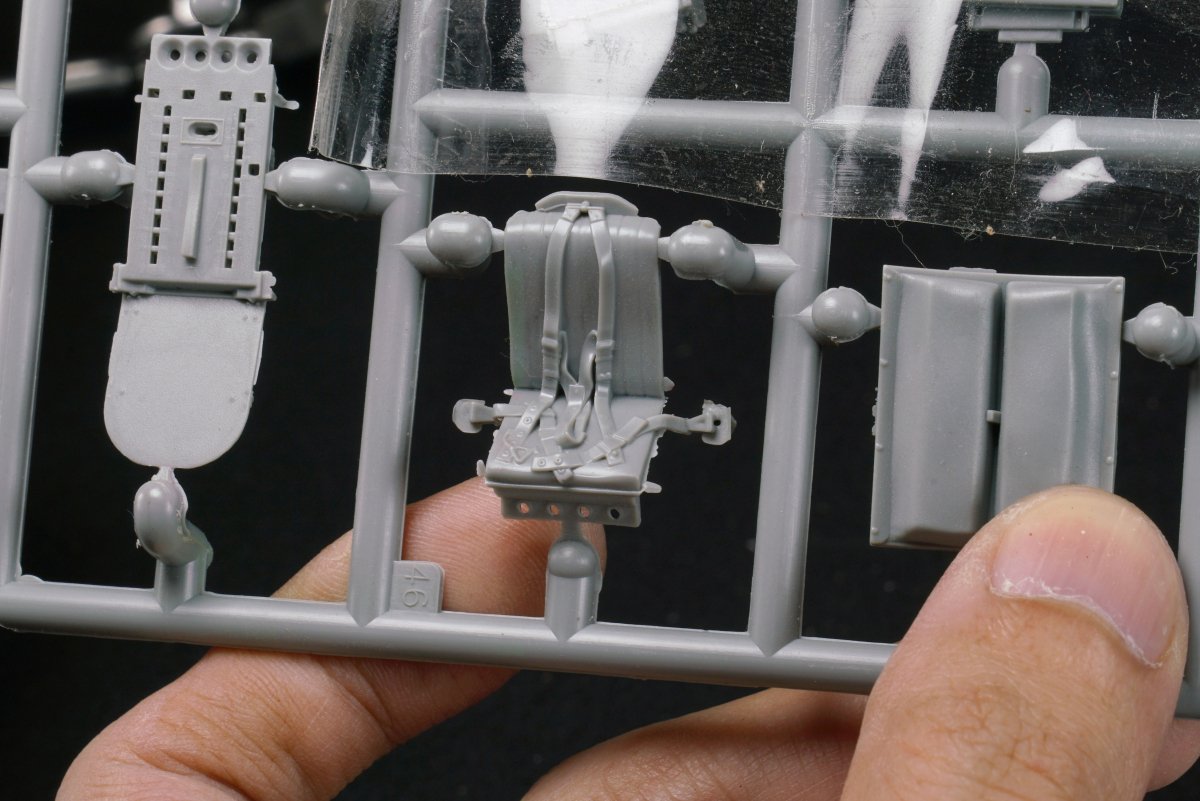 Border Model BF-010 Avro Lancaster B Mk.I/III with full Interior 1/32 – zdjęcie 18
