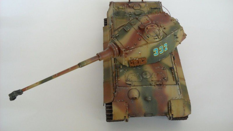 Dragon 6254 Sd.Kfz. 182 King Tiger Henschel Turret 1/35 – image 7