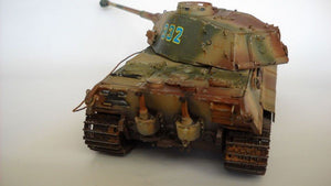 Dragon 6254 Sd.Kfz. 182 King Tiger Henschel Turret 1/35 – image 4