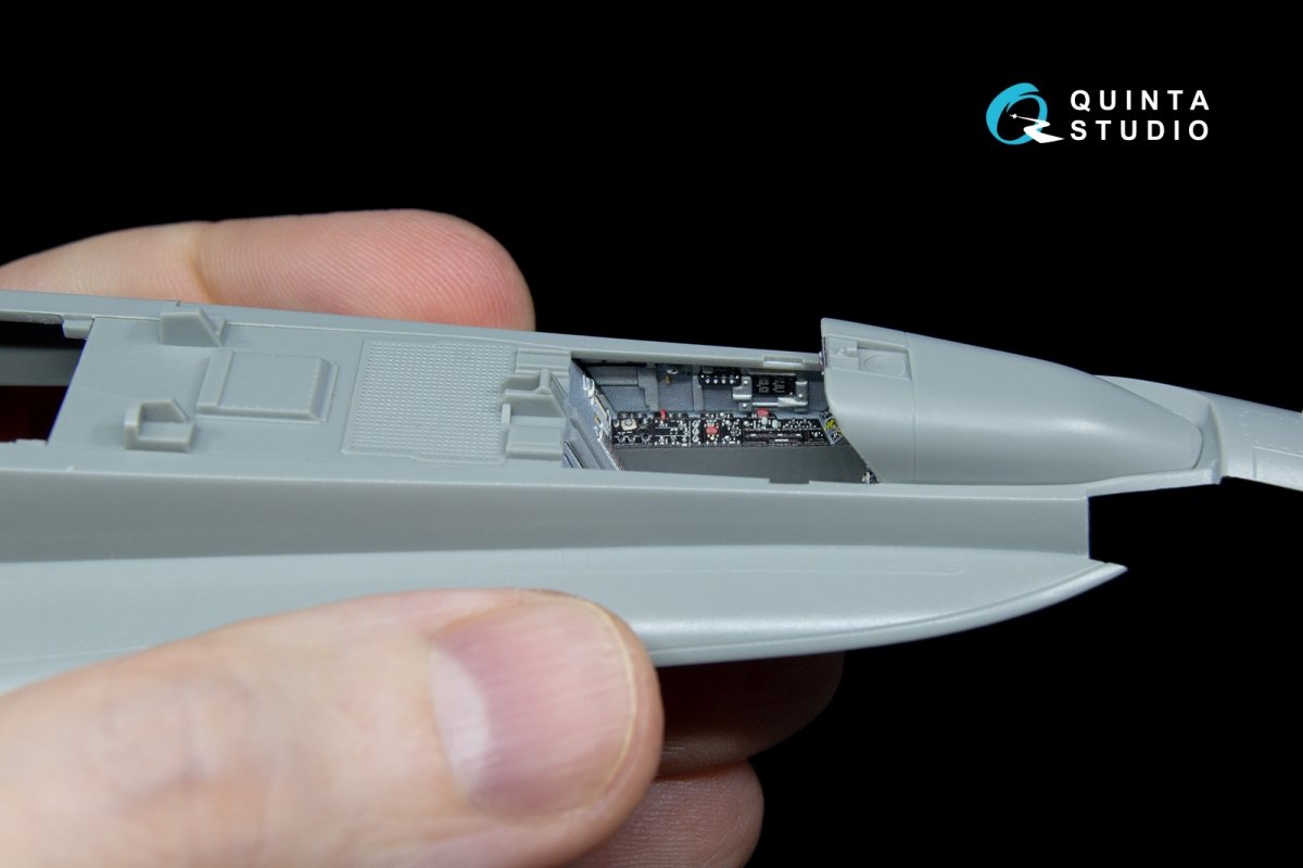 Quinta Studio QD48044 F/A-18C (early) 3D-Printed &amp;amp; coloured Interior on decal paper (for Kinetic) 1/48 – zdjęcie 2