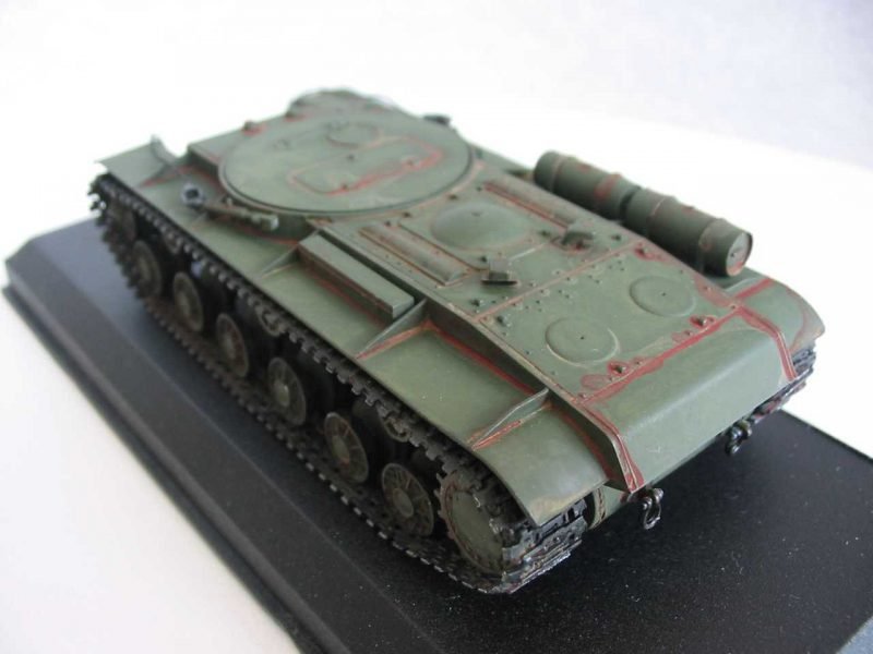 PST 72038 Armored Tow Tractor KV-T 1/72 – zdjęcie 4