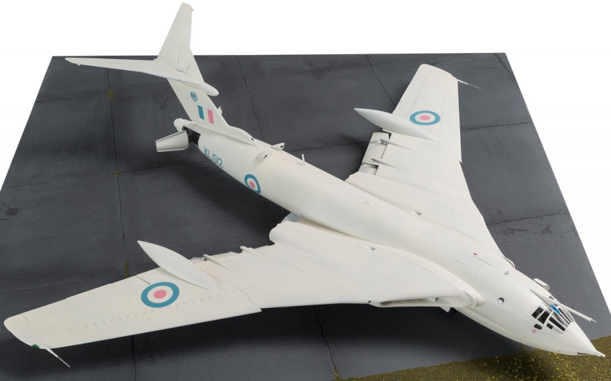 Airfix 12008 Handley Page Victor B.2 1/72 – zdjęcie 3